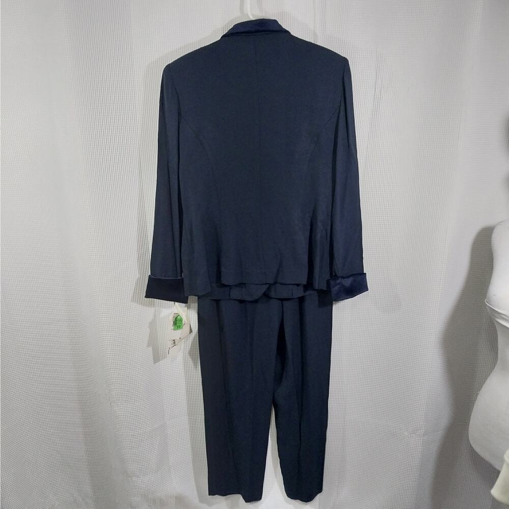 NWT@$134! DANI MAX! RICH BLACK VELVET TRIMMED 2 PC TAILORED PANT SUIT! SZ 10P - Picture 10 of 13